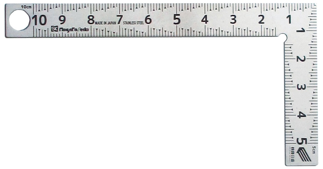 製品情報｜カーペンターミニ 快段目盛 10cm｜新潟精機株式会社｜新潟精機 株式会社は、レベルニック（デジタル水準器）・ピンゲージ・リングゲージなどの測定工具、エアパーツなどのDIY製品の製造・販売メーカーです。測定工具・DIY製品は 新潟精機株式会社におまかせください。